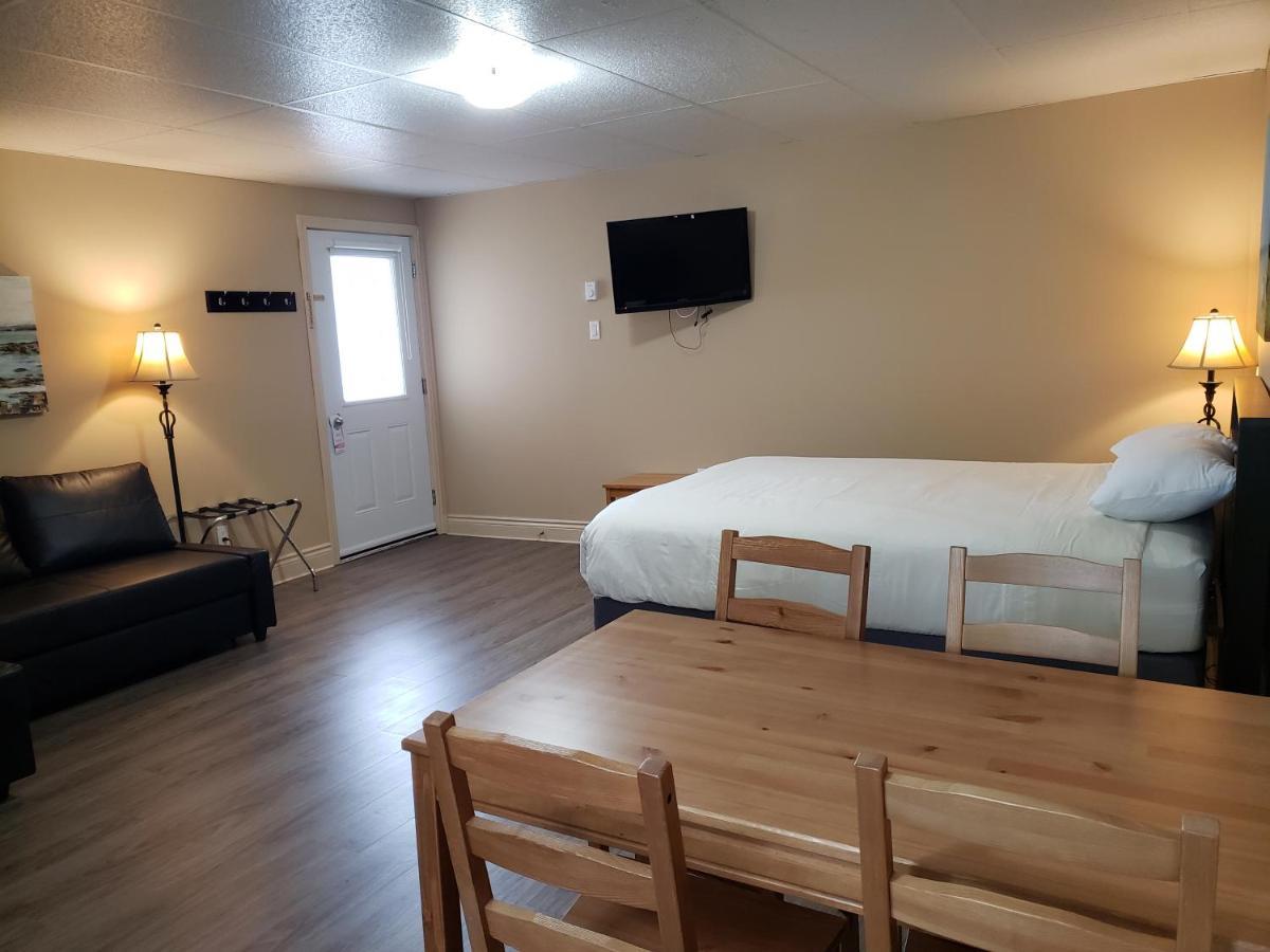 Parlee Beach Motel Shediac Exteriör bild